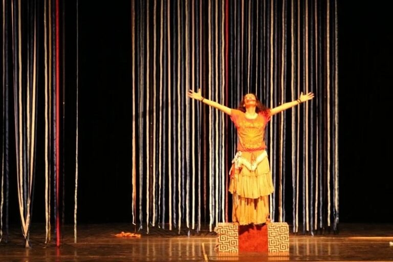  “فاتي أريان” لعنة أوطاننا… إنها امرأة… بقلم: منى حسنين